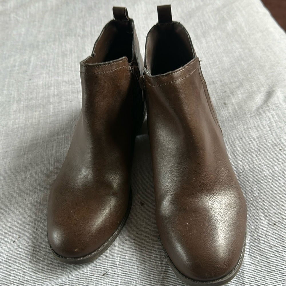 Leather like ankle boots